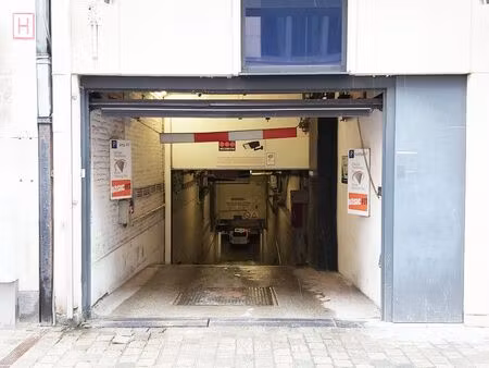 parking à louer à montoyer - montoyerstraat 4a bruxelles (vbe38083)