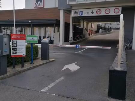 parking à louer à leopold iii-laan 7 ostende (vbe38177)
