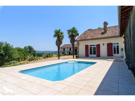 vente maison 5 pièces 265 m² projan (32400)
