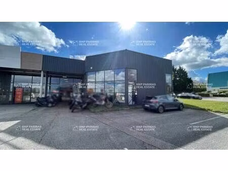 local commercial à louer