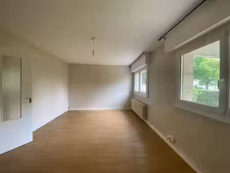 vente appartement rochefort 17300 - - surface privée