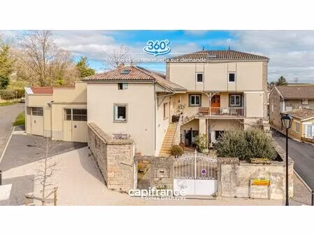maison 222 m²  annexes et garages xxl (surface utile 372m²)