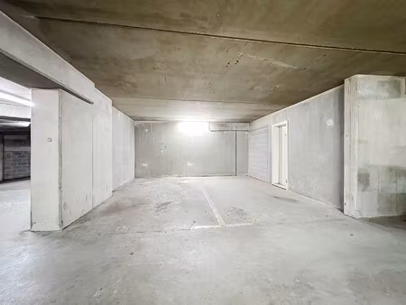 garage te koop in elsene