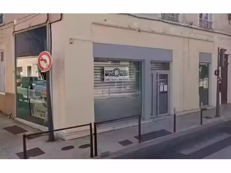 location commerce oullins-pierre-bénite 69310 125m²