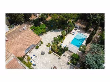 mas contemporain en pierre 5 pièce(s) 254 m2