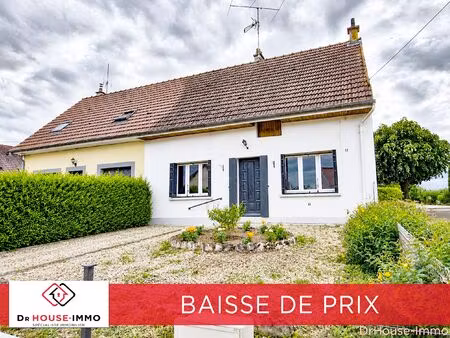 exclusivité : maison de plain-pied jumelée 1 côté avec fort potentiel 21110 longchamp. sit