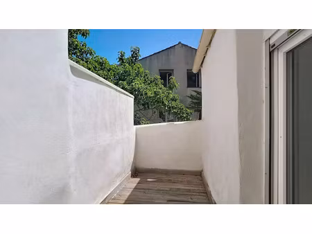 location appartement 3 pièces 42.1 m² à carpentras (84200)  595 €