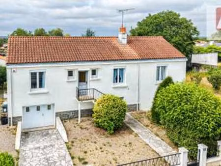 vente maison à aizenay (85190) : à vendre / 100m² aizenay