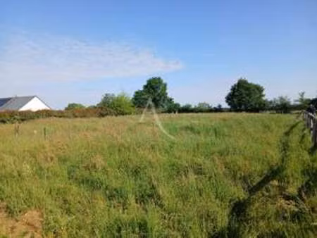 vente terrain à querré (49330) : à vendre / 3260m² querré
