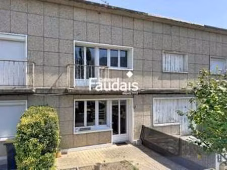vente maison à saint-lô (50000) : à vendre / 71m² saint-lô
