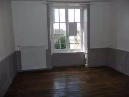 location appartement 2 pièces à vitré (35500) : à louer 2 pièces / 31m² vitré