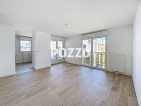 location appartement 3 pièces à caen (14000) : à louer 3 pièces / 61m² caen