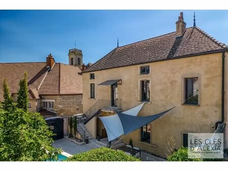 propriété d’exception au cœur du vignoble de pommard
