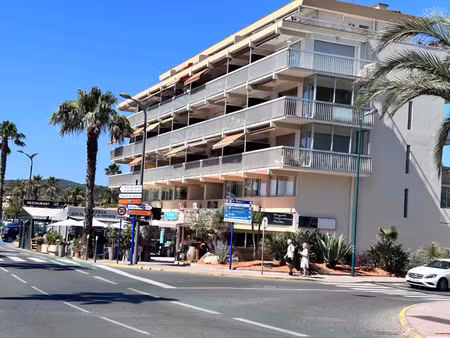 vente appartement 1 pièces 31m2 le lavandou 83980 - 220000 € - surface privée