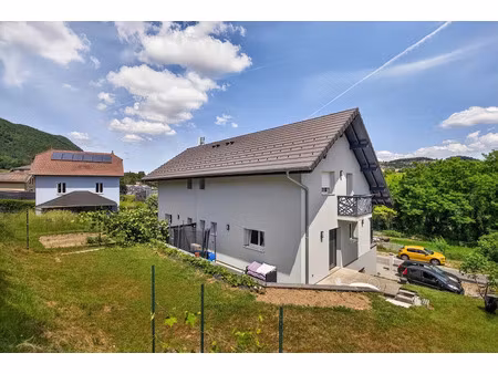 vente maison 4 pièces 105 m² à grésy-sur-aix (73100)  459 000 €