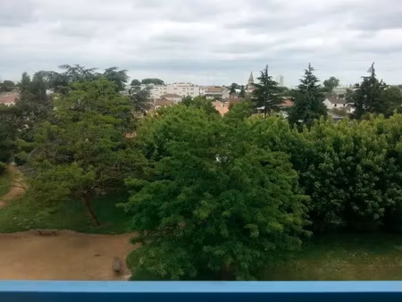 location appartement 4 pièces 80 m² à le bouscat (33110)