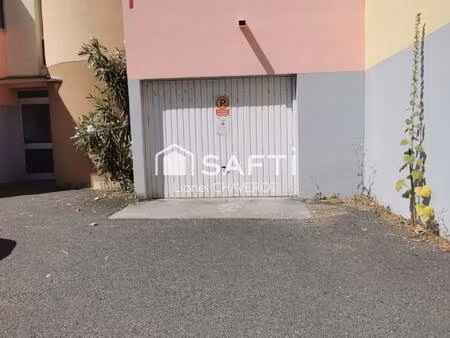 garage fermé en résidence  une opportunité rare !