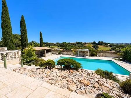 villa 5 pièces