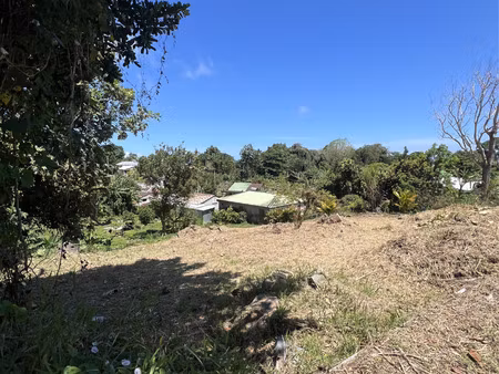 terrain constructible de 847 m2