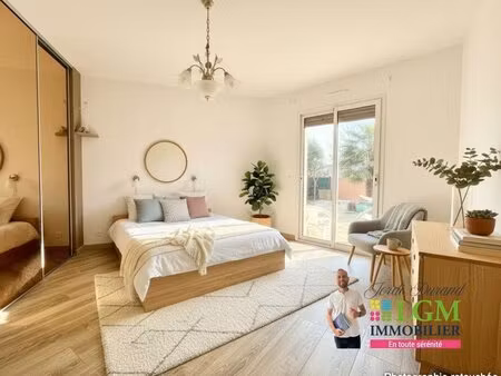 la roche-sur-yon - maison avec studio indépendant  jardin et belle pièce de vie