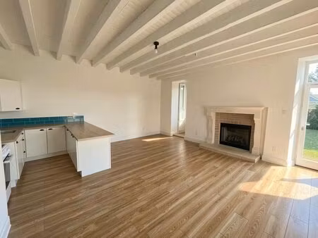 maison de 5 pièces de 143 m² à la caillère-saint-hilaire