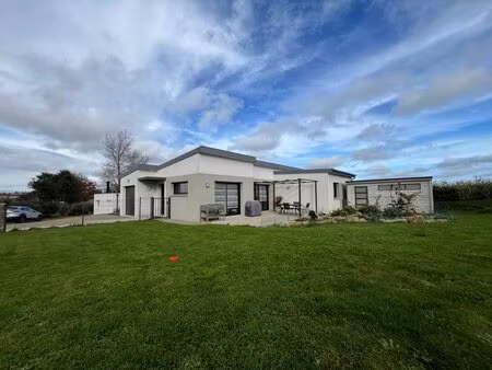 maison récente  vie de plain pied
