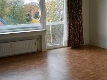 appartement 1 ch. à uccle avec balcon