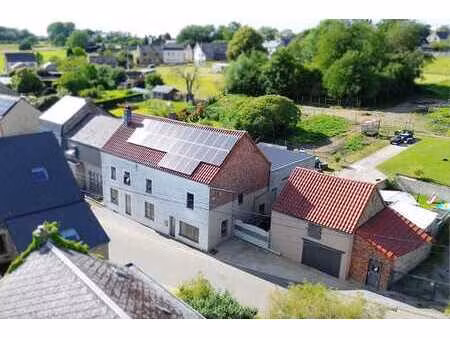 maison unifamiliale