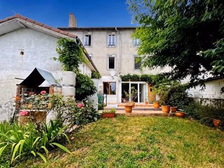 maison à vendre 10 pièces au centre de castelnau magnoac (65)