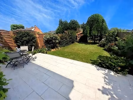 maison semi individuelle 4ch. jardin garage