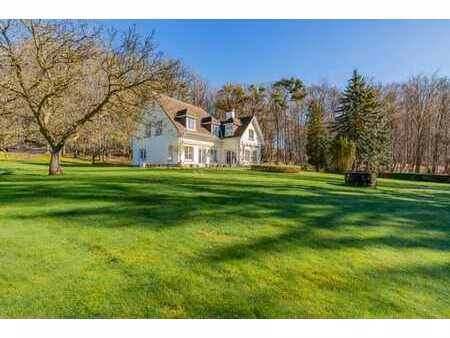 villa unique avec potentiel au cœur de la nature à alsemberg