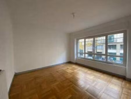 location appartement 2 pièces à nantes centre ville (44000) : à louer 2 pièces / 56m² nant