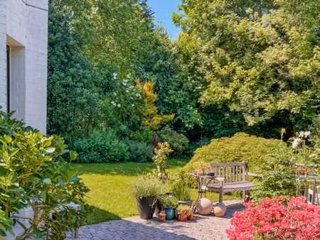 triplex avec jardin privatif au cœur de toutes les facilités