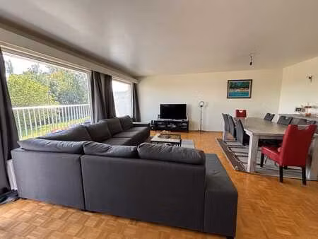 splendide appartement dans un quartier aéré de wavre