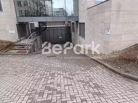parking diegem – proche brussels airport & gare de diegem