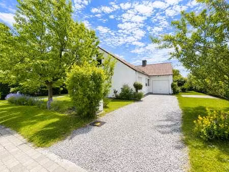 villa 4f 5 ch avec jardin dans un clos!