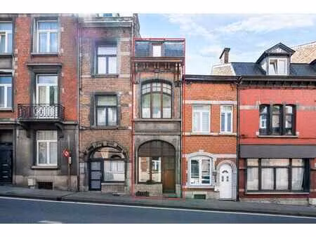 maison 4 chambres avec grand jardin à vendre à dinant