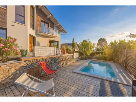 maison de luxe à vendre dans le quartier nord ouest