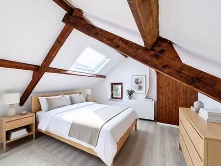 trois-ponts - triplex 2 chambres avec jardin !