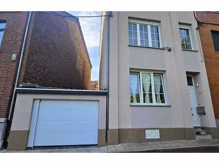 maison 3 façades avec garage à saint-nicolas