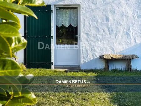 maison à vendre 3 pièces l'ile d'yeu (85) port-joinville  au calme  avec jardin