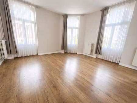 appartement 1ch - basilique/tour et taxi