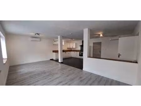 appartement 2 chambres à hamoir  3 façades