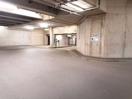 parking - belval (terre rouge) - esch-sur-alzette