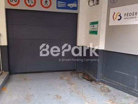 parking extérieur - rue des guillemins 16  liège (4000)