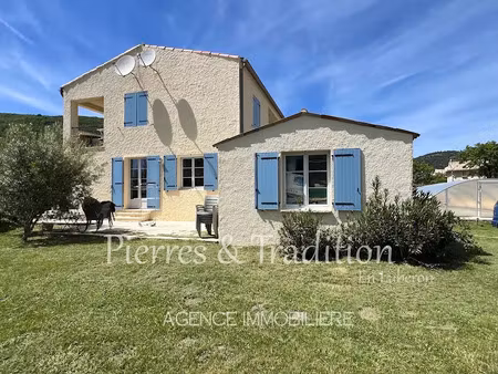 vente maison 8 pièces 200 m² à saumane (04150)  530 000 €