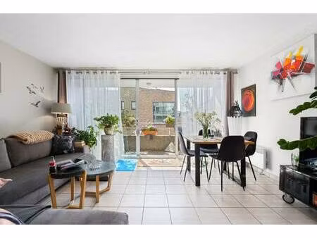 appartement te koop in oostende met 2 slaapkamers
