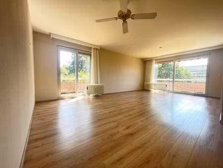 appartement 3 chambres à uccle  lumineux et spacieux