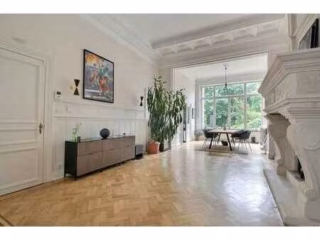 etangs d'ixelles - élégant appartement 2 chambres + jardin