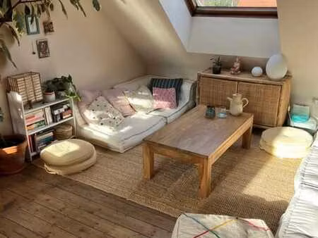appartement 1 chambre en mezzanine à etterbeek